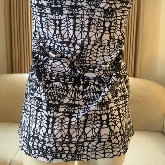 Lululemon Glacier Lace Cool Racer back tank top - Picture 9 of 13